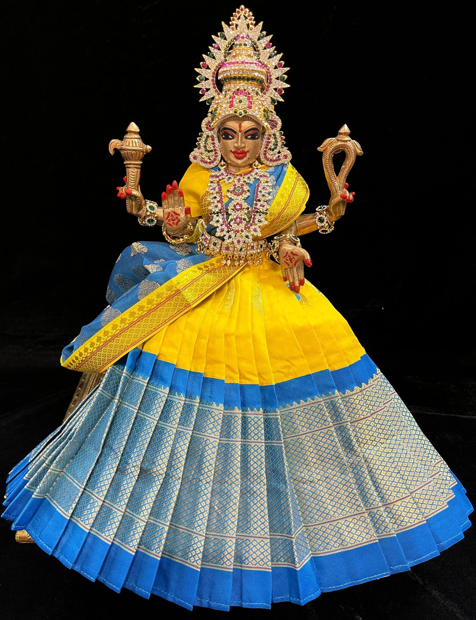Deity half saree / lehenga patka made of Silkmark certified Pure Silk fabric. - Yellow Lehenga with Sky Blue border and Sky Blue Contrast Dupatta 2