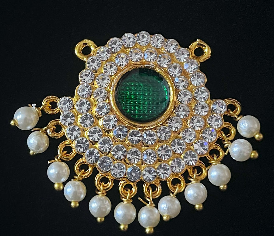 Grand Pendants - Green & White stones on gold plated metal alloy - Pendant width: 1 inches, Pendant height: 1.5 inches