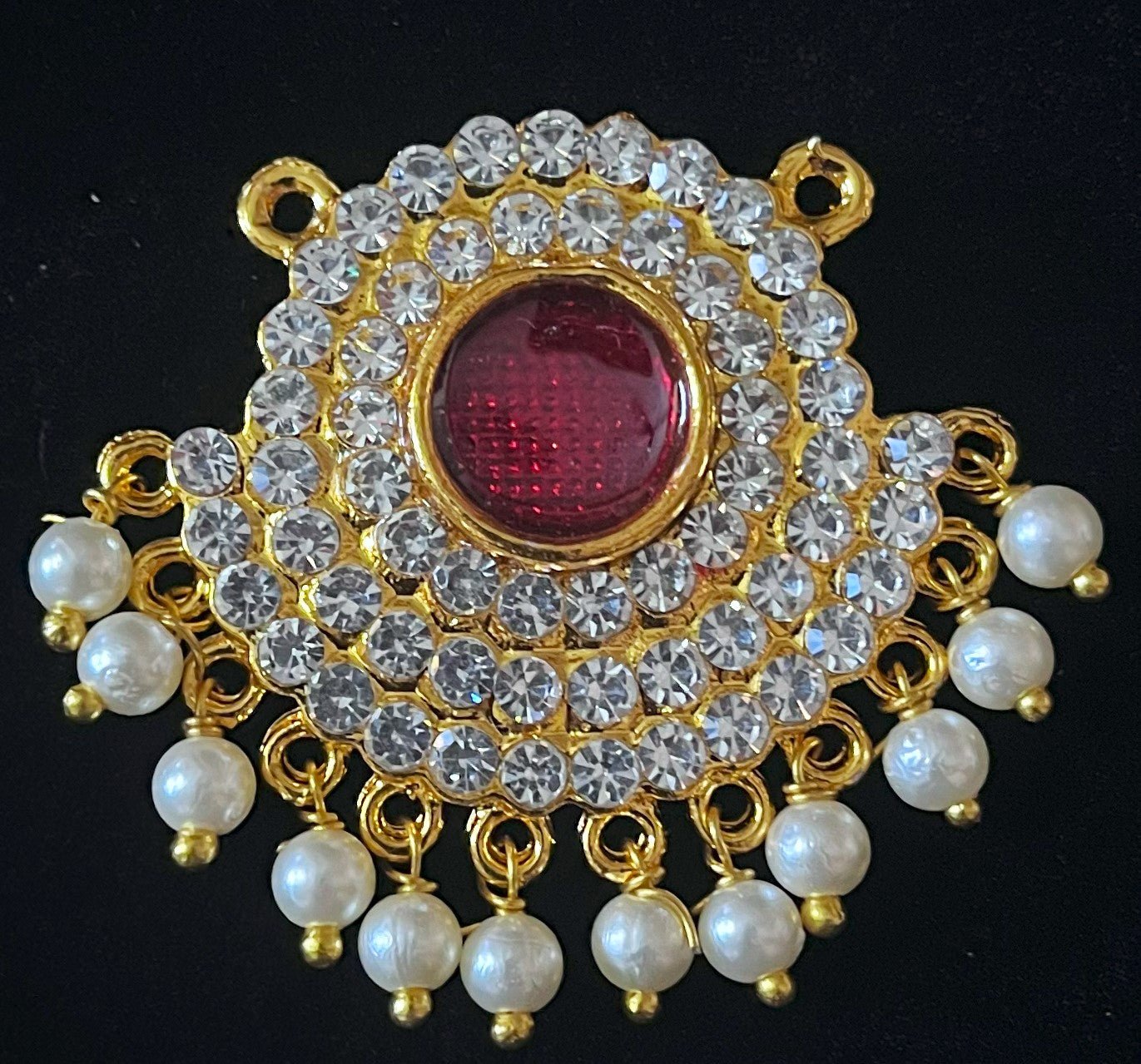 Grand Pendants - Green & White stones on gold plated metal alloy - Pendant width: 2 inches, Pendant height: 1.5 inches 1