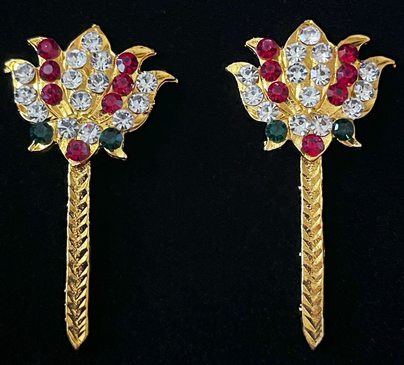 Padma Alankaram Set – Goddess Lakshmi Lotus Collection - Red, green and white stones on gold plated metal alloy - Length: 2 inches 1