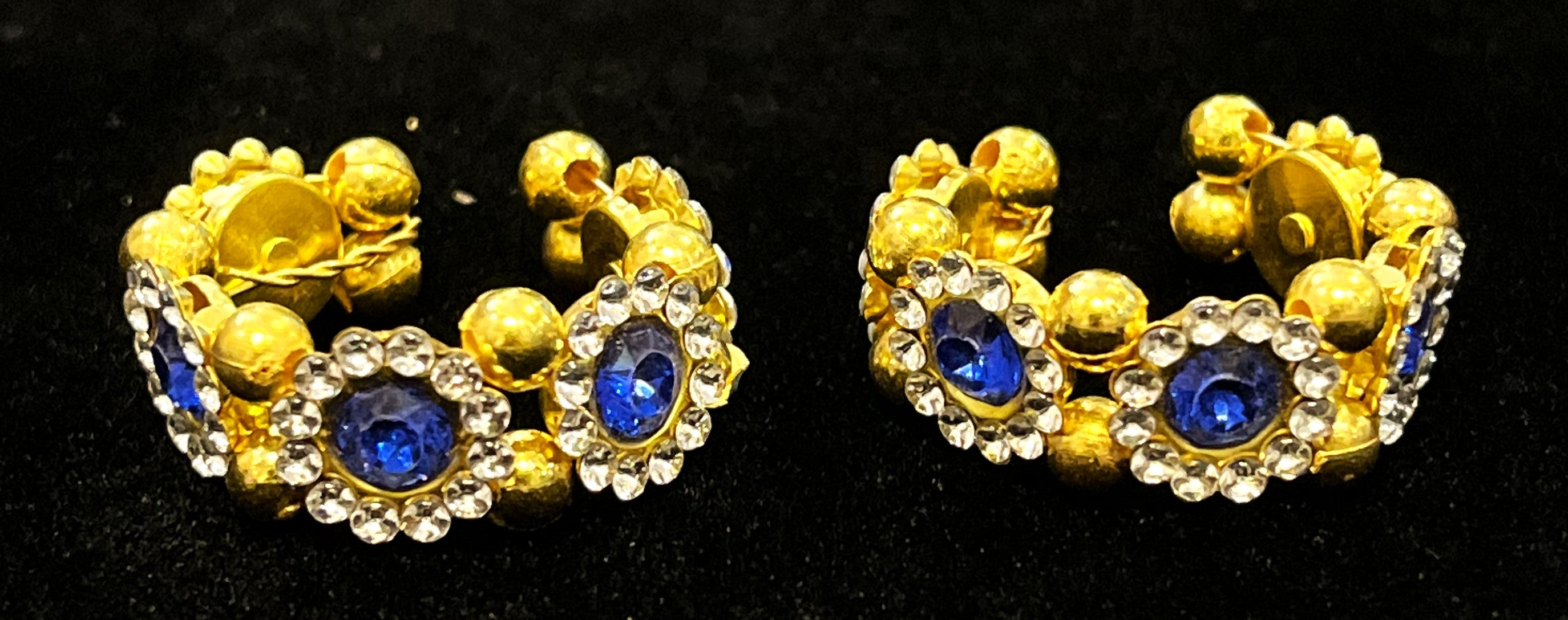 Adjustable Temple Bangles – Flexible Fit for All Idols - White & Blue stones on gold plated metal alloy - Diameter: 2 cms