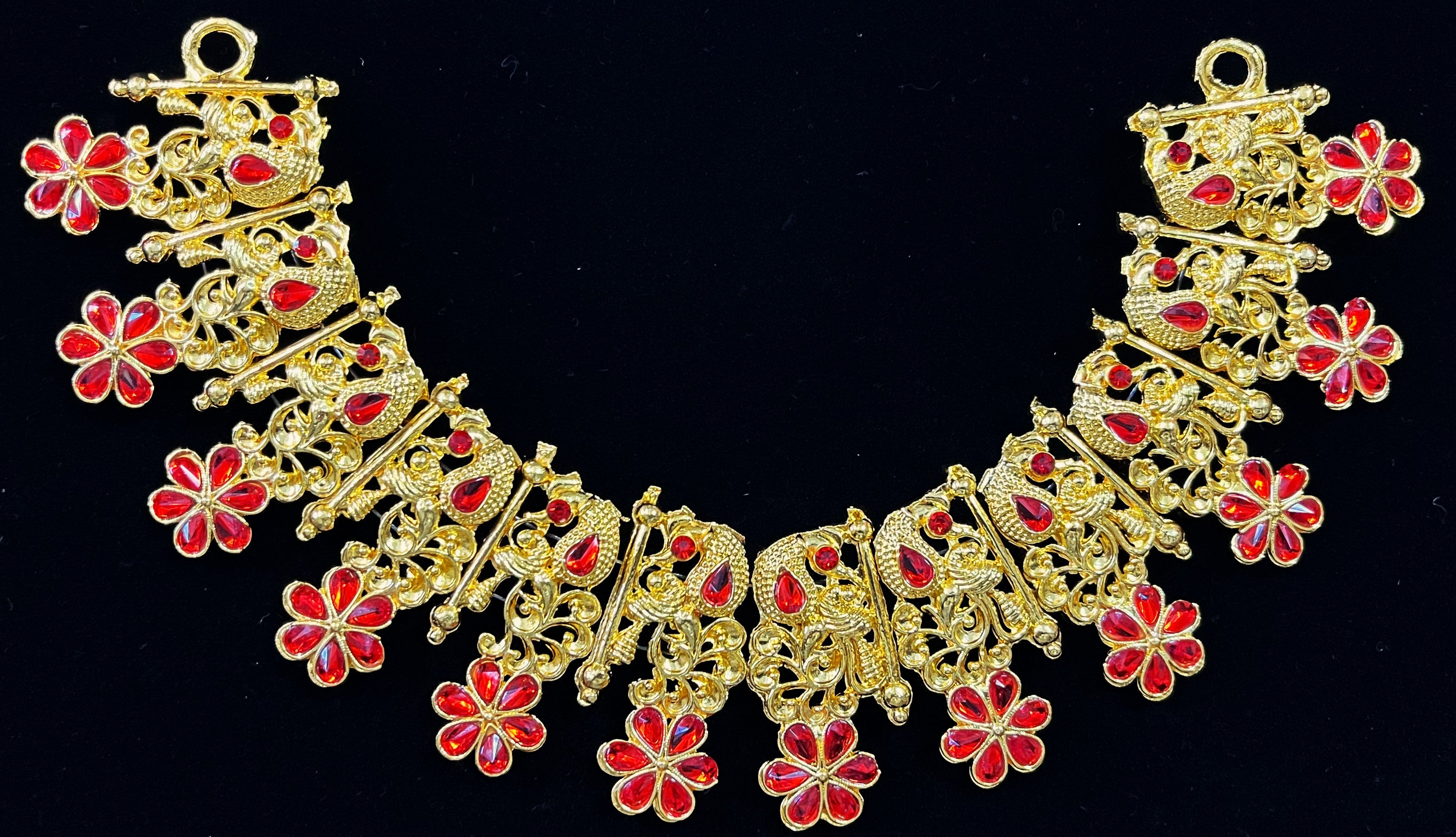 Short Necklace (Addigai) - Red, Green & White stones / Pink, green & white stones on gold plated metal alloy - Length: 4.5 inches, Width: 4.5 inches 2