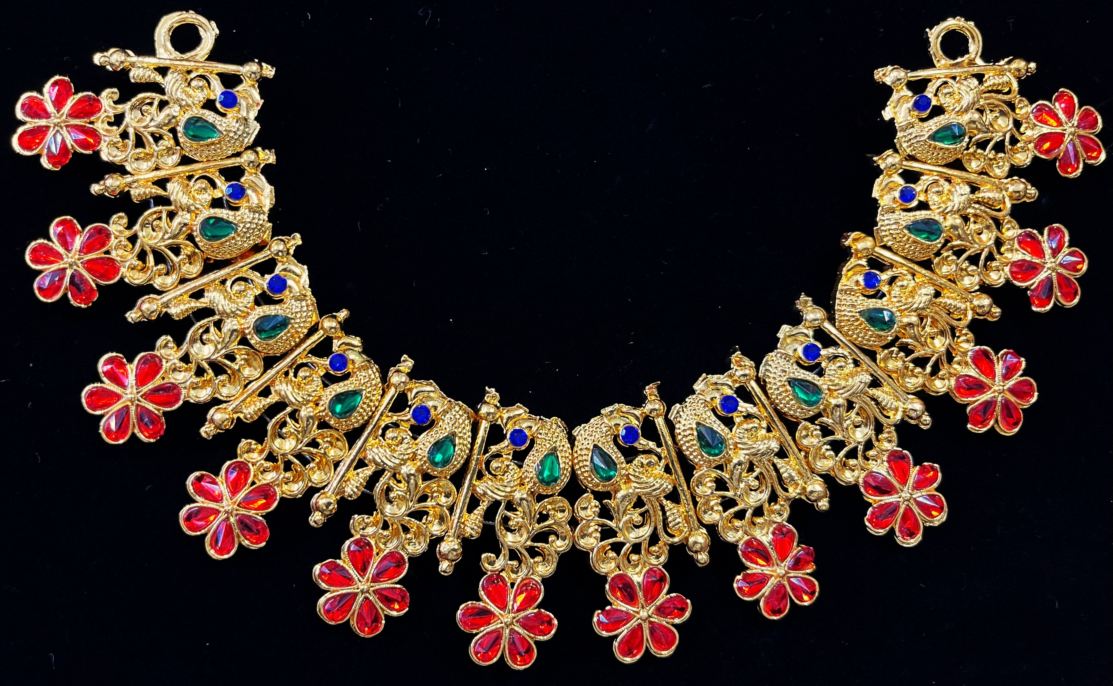 Short Necklace (Addigai) - Red, Green & White stones / Pink, green & white stones on gold plated metal alloy - Length: 4.5 inches, Width: 4.5 inches 3