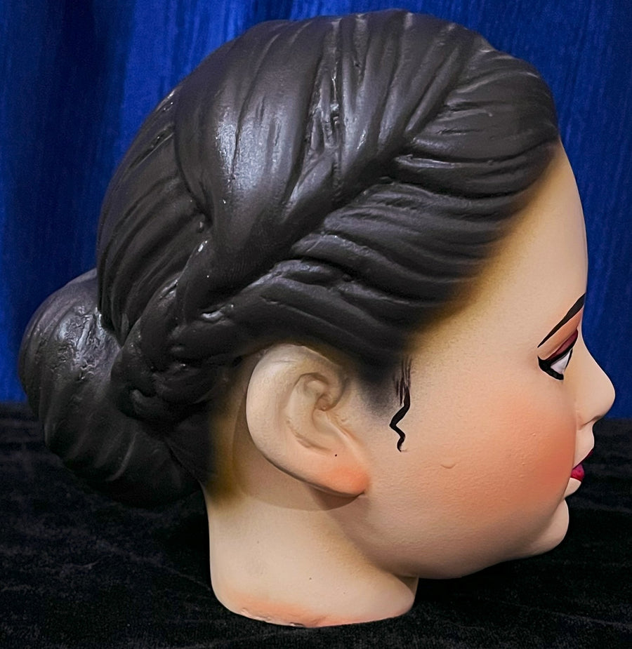 Premium Lakshmi Fiber Half Face with Jewellery – 6 Inch (cannot be tied to coconut)