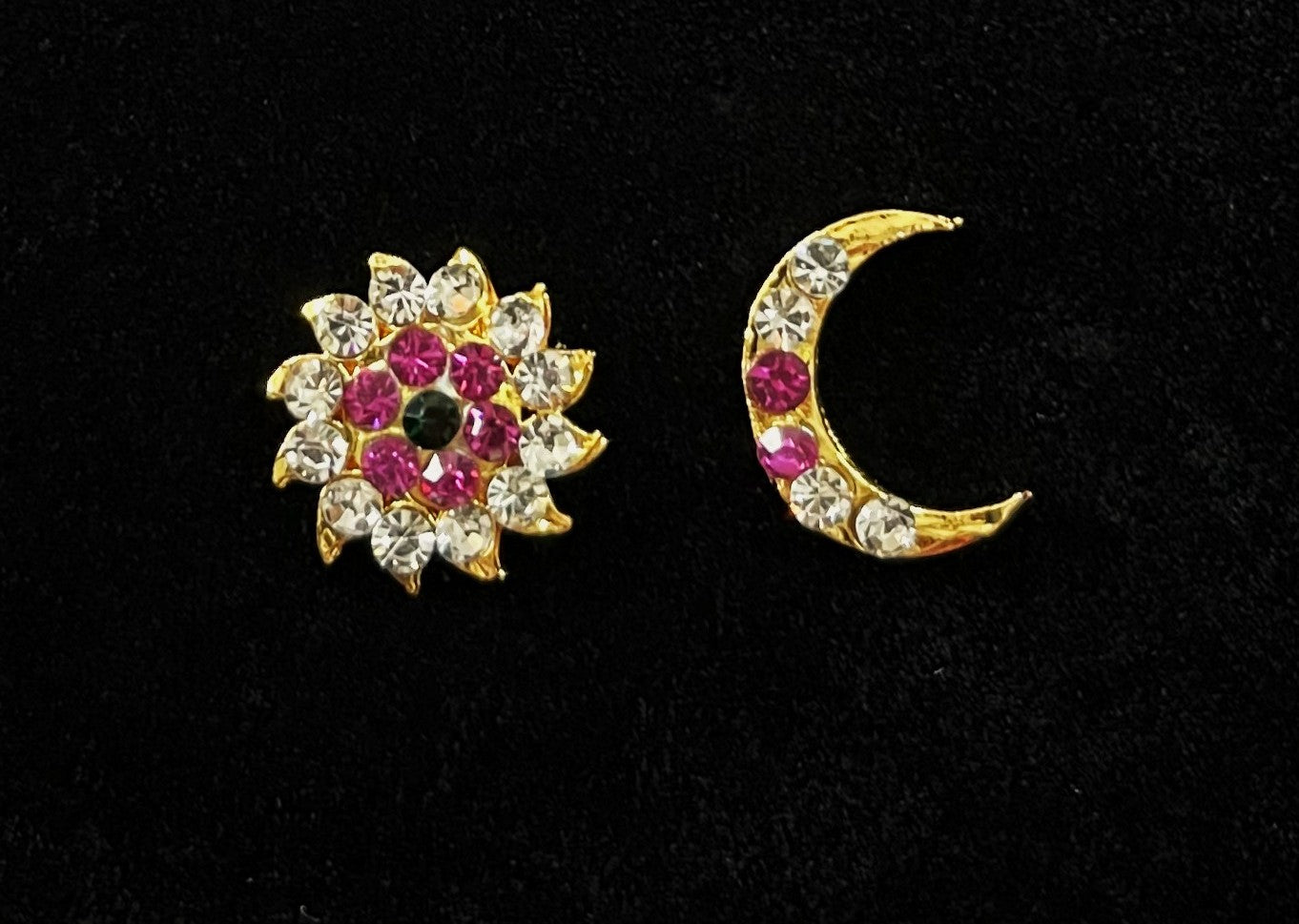 Surya Chandra Hair Ornament Set - White, Green & Pink stones on South Indian Stones metal alloy - Length: 1.5 cms 1