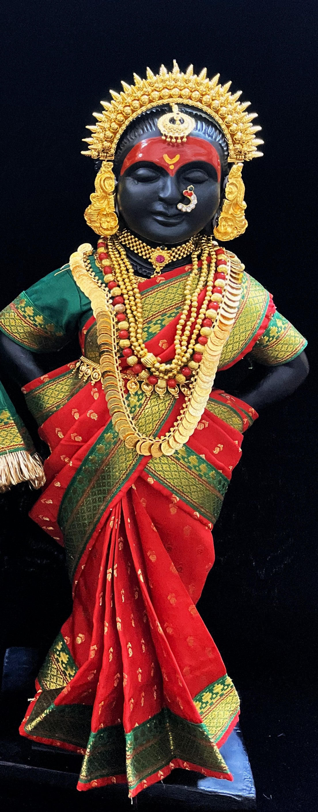 Royal Pre-Stitched made of Soft Silk with small butta Saree  (Pure Silk) - Red pre plated Saree with Green Contrast and blouse 2
