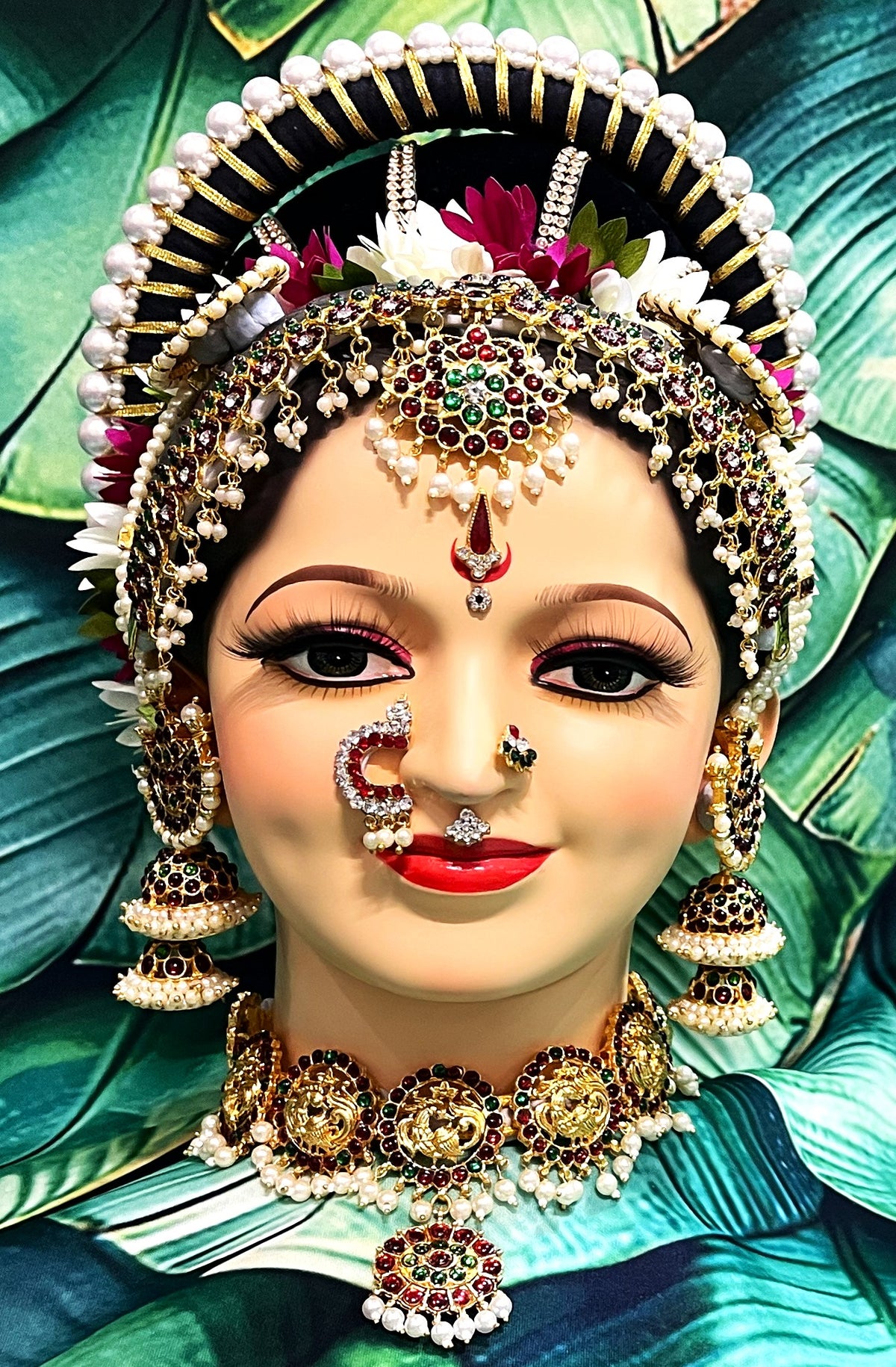 Premium Lakshmi Fiber Full Face with Jewellery – 13 Inch (cannot be tied to coconut) - Skin